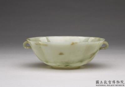 图片[2]-Jade flower-shaped bowl with two leaf-shaped handles, Mughal Empire-China Archive